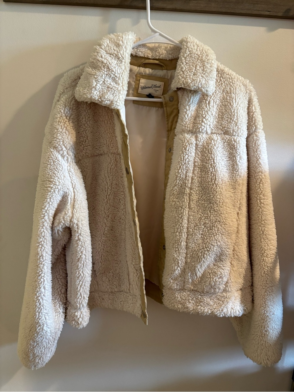 Universal Thread Cream Teddy Sherpa Jacket